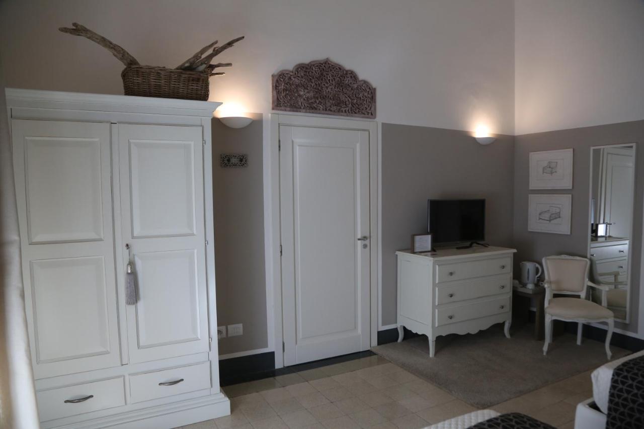 Palazzo Bignami Bed & Breakfast